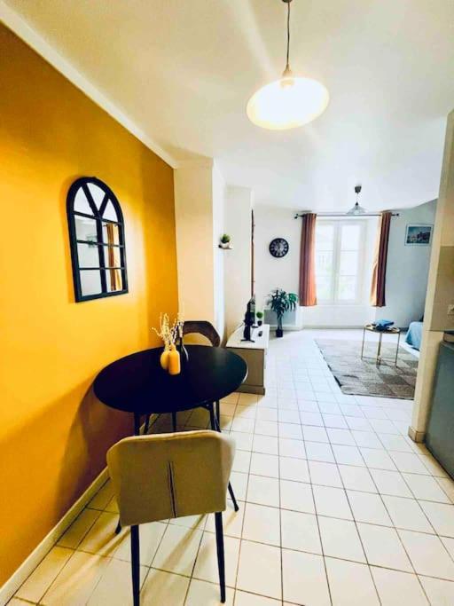 Apartmán The King Duplex In The Enter Of Fontainebleau Pokoj fotografie
